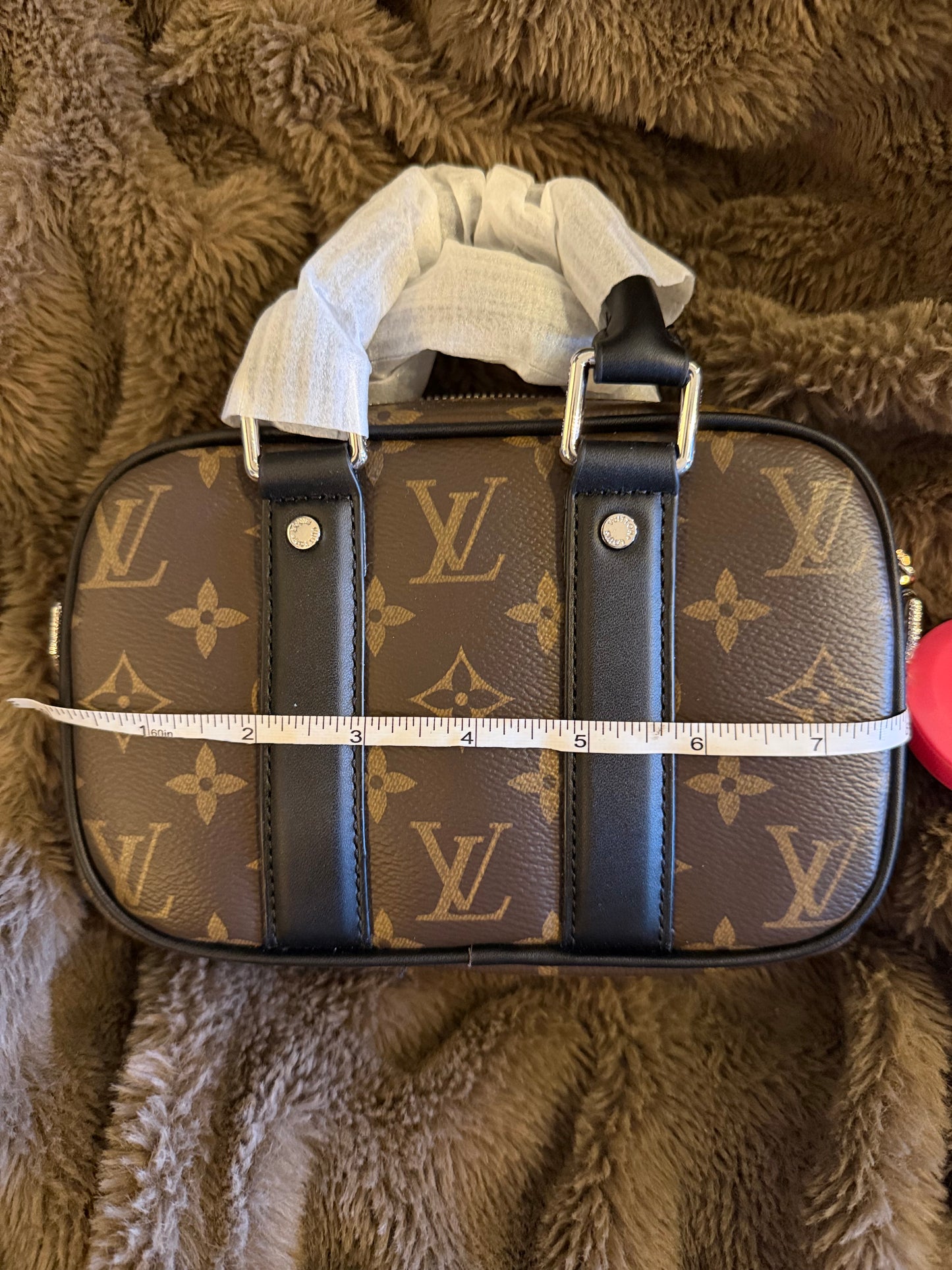 L logo square shaped handbag (Copy)